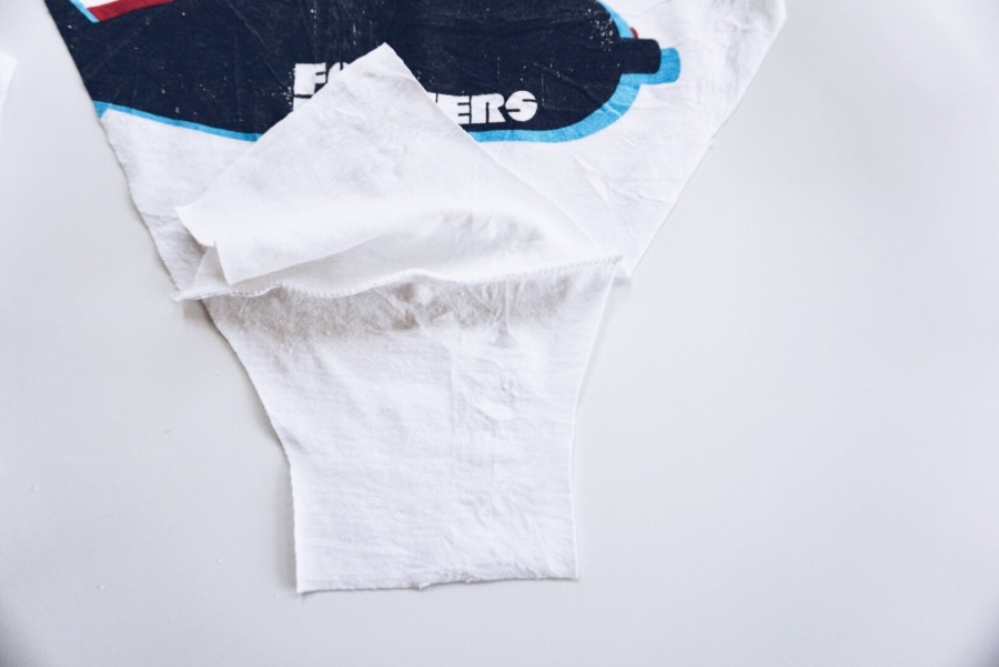 How to Make Underwear out of a T-Shirt