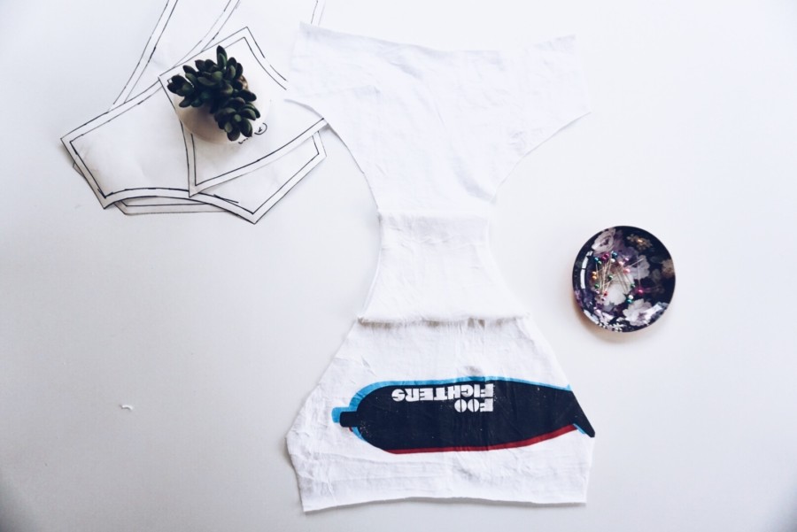 How to Make Underwear Out of a T-Shirt