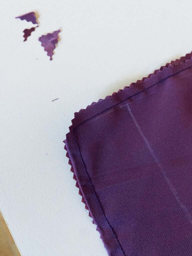 How to sew a pillowcase